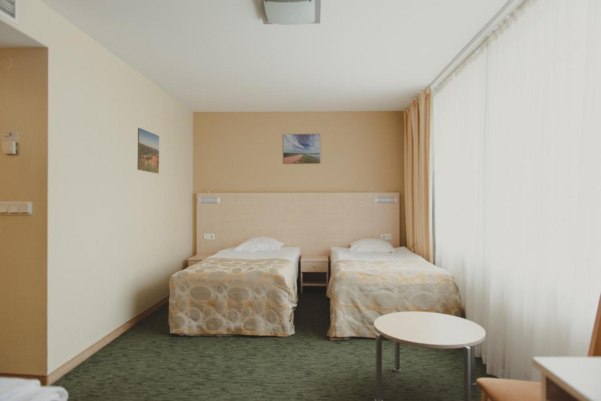 Park Hotel Latgola Daugavpils Exterior foto